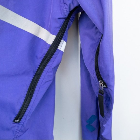 COPY - MEC Vintage 1990s Reflective Cycling Rain Jacket - Picture 8 of 15